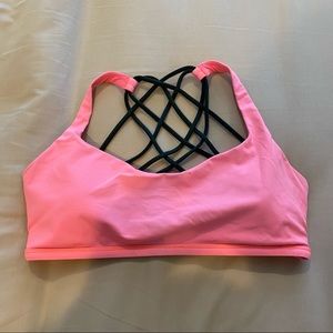 Lululemon sports bra